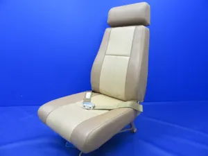 Beech D95A Travel Air LH Middle Row Seat P/N 96-534072-5 (0126-01)